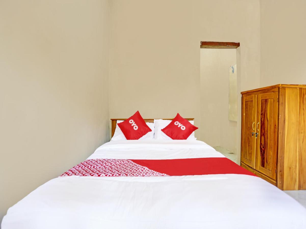 Oyo 91261 Cita Suraya Homestay Banyuwangi  Exterior photo