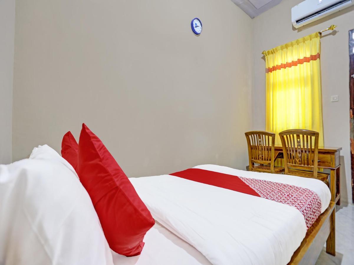 Oyo 91261 Cita Suraya Homestay Banyuwangi  Exterior photo